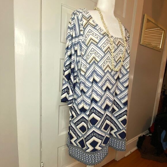 NAIF Blouse NWT   - Picture 5 of 7
